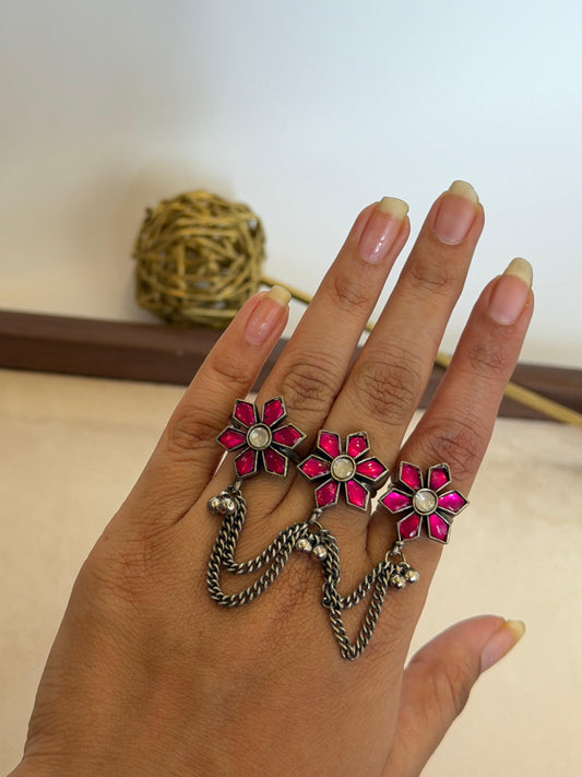 Gulabi Floral Chain Hand Ring
