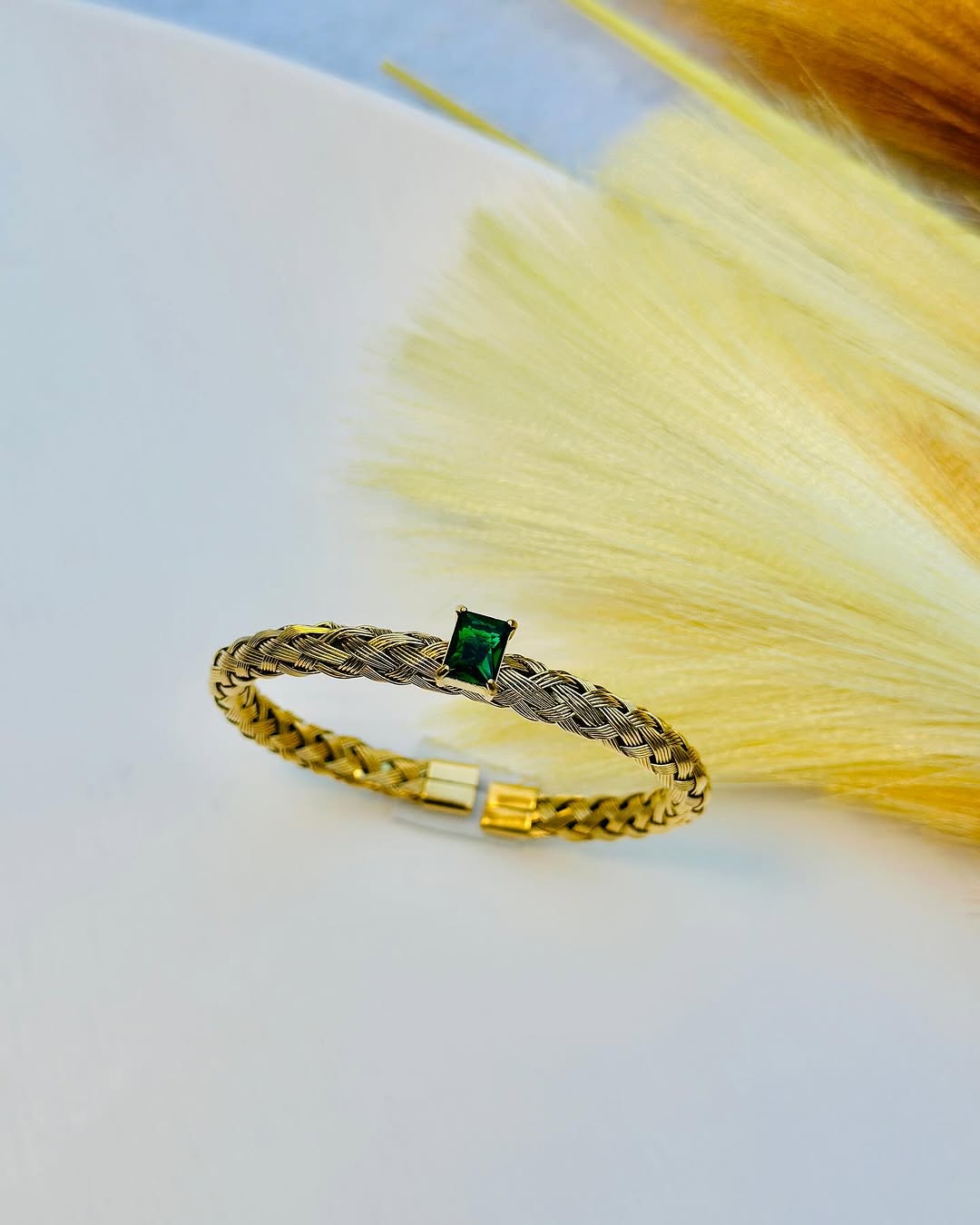 Royal Wrist