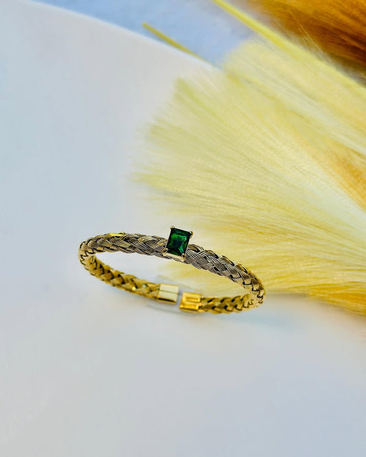 Royal Wrist
