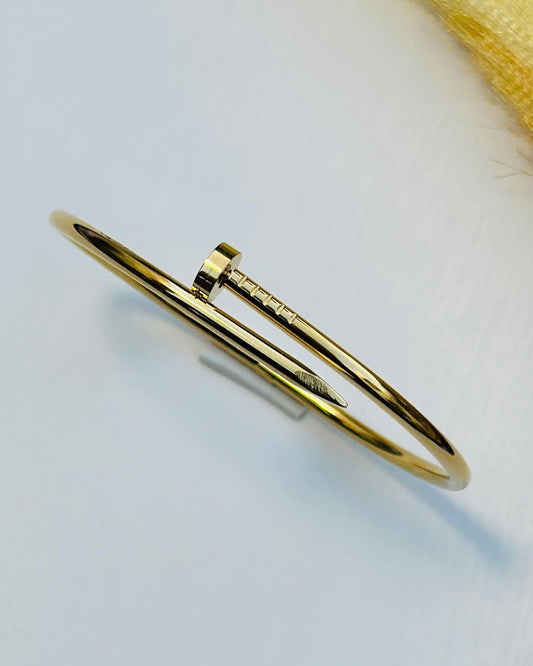 Cartier bracelet Gold